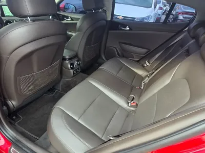 Kia Stinger 2019, 73105 км, за 9637.3 USD - фото 16