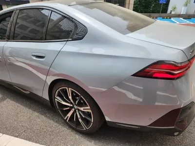 BMW 5-Series 2026, 4388 км, за 58598.66 USD