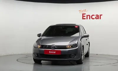 Volkswagen Golf 2012, 103186 км, за 2953.92 USD