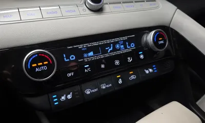 Hyundai Avante 2021, 135134 км, за 8403.91 USD - фото 17