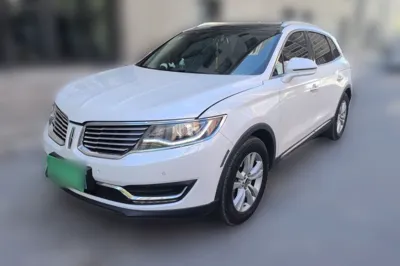 Lincoln MKX · 2015 год