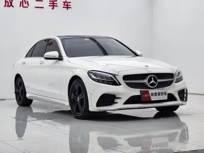 Mercedes-Benz C-Class 2019, 48000 км, за 16908.84 USD