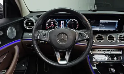 Mercedes-Benz E-Class 2018, 58832 км, за 16771.91 USD - фото 13