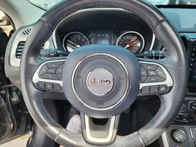 Jeep Compass 2019, 60222 км, за 7345.77 USD - фото 12