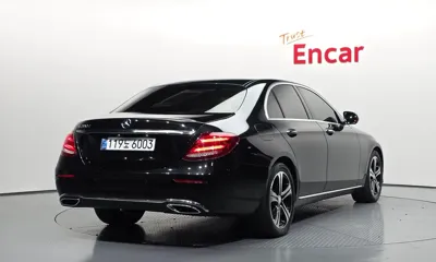 Mercedes-Benz E-Class 2017, 226211 км, за 9706.85 USD