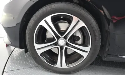 Mercedes-Benz E-Class 2017, 226211 км, за 9706.85 USD