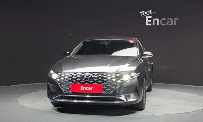 Hyundai Grandeur 2022, 85494 км, за 14769.59 USD