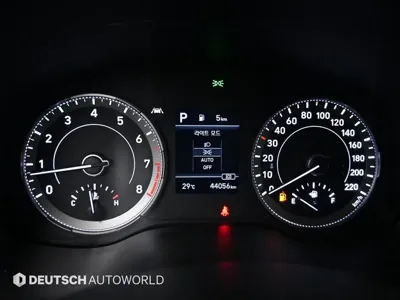Hyundai Venue 2021, 44052 км, за 9183.41 USD - фото 8