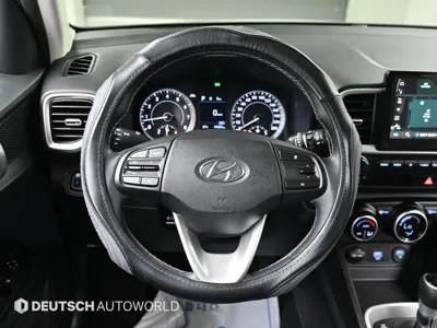 Hyundai Venue 2021, 44052 км, за 9183.41 USD - фото 13
