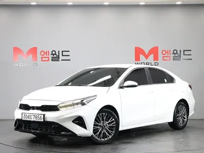 Kia K3 · 2022 год