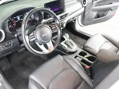Kia K3 2022, 40700 км, за 11376.19 USD - фото 16