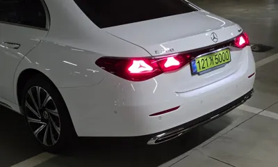 Mercedes-Benz E-Class 2024, 33000 км, за 44159.12 USD - фото 7
