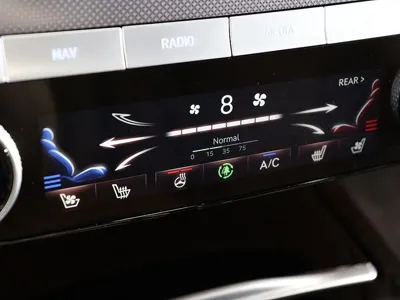 Genesis G80 2022, 66221 км, за 24419.06 USD - фото 9