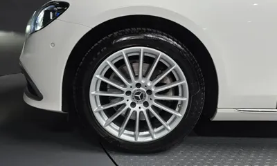 Mercedes-Benz E-Class 2021, 64581 км, за 22909.28 USD