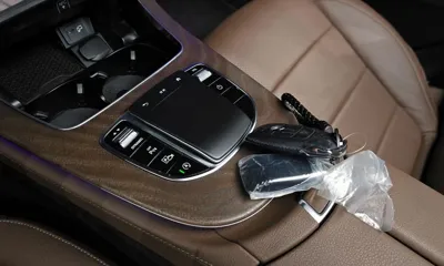 Mercedes-Benz E-Class 2021, 64581 км, за 22909.28 USD - фото 29