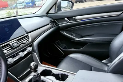 Honda Accord 2022, 70200 км, за 16612 USD - фото 24
