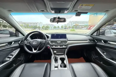 Honda Accord 2022, 70200 км, за 16612 USD - фото 28