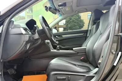 Honda Accord 2022, 70200 км, за 16612 USD - фото 31