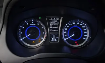 Hyundai Grandeur 2015, 162067 км, за 4944.06 USD - фото 8