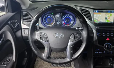 Hyundai Grandeur 2015, 162067 км, за 4944.06 USD - фото 14