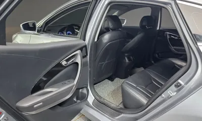 Hyundai Grandeur 2015, 162067 км, за 4944.06 USD - фото 17