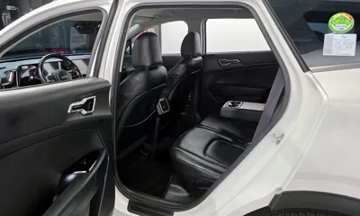 Kia Sportage 2022, 54481 км, за 14338.34 USD - фото 11