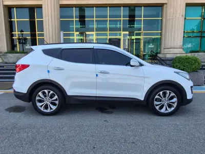 Hyundai Santafe 2014, 205053 км, за 4759.39 USD