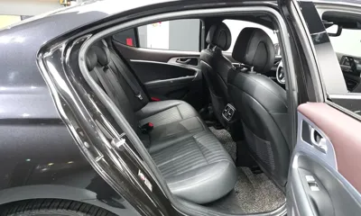 Genesis G70 2018, 152974 км, за 9230.97 USD - фото 12