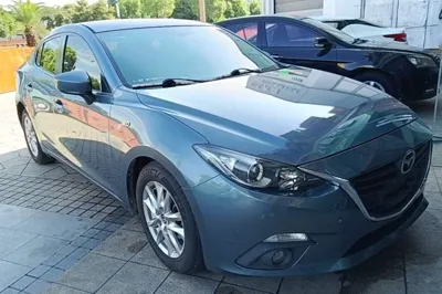 Mazda Mazda 3 Axela 2016, 125200 км, за 6474 USD