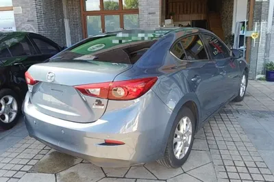 Mazda Mazda 3 Axela 2016, 125200 км, за 6474 USD - фото 6