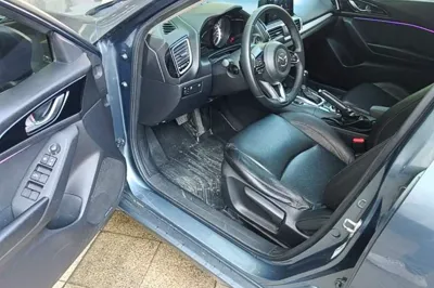 Mazda Mazda 3 Axela 2016, 125200 км, за 6474 USD - фото 18