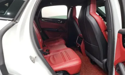 Porsche Cayenne 2020, 98544 км, за 50097.75 USD - фото 11