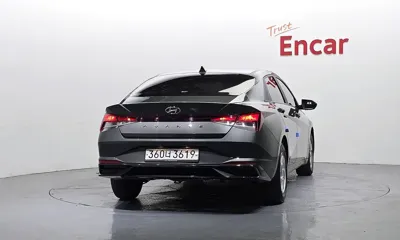 Hyundai Avante 2021, 106352 км, за 8995.03 USD
