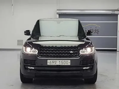 Land Rover Range Rover · 2015 год