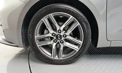 Kia K3 2019, 63529 км, за 10241.16 USD