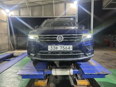 Volkswagen Tiguan · 2018 год