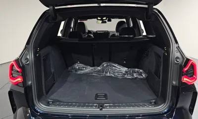 BMW iX3 2024, 53866 км, за 34128.57 USD - фото 20
