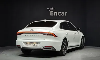 Hyundai Grandeur 2022, 44095 км, за 16901.77 USD
