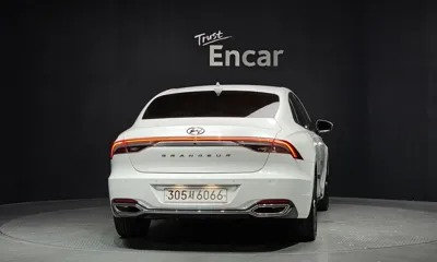 Hyundai Grandeur 2022, 44095 км, за 16901.77 USD