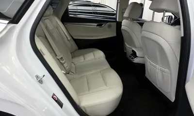 Hyundai Grandeur 2022, 44095 км, за 16901.77 USD - фото 11