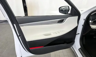 Hyundai Grandeur 2022, 44095 км, за 16901.77 USD - фото 24