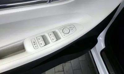 Hyundai Grandeur 2022, 44095 км, за 16901.77 USD - фото 30