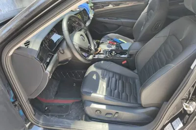 Volkswagen Passat 2019, 52200 км, за 12871 USD - фото 14