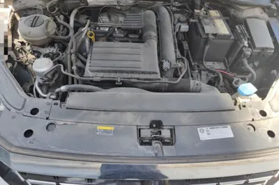 Volkswagen Passat 2019, 52200 км, за 12871 USD - фото 21