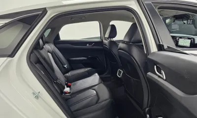 Kia K5 2022, 23214 км, за 11832.42 USD - фото 12