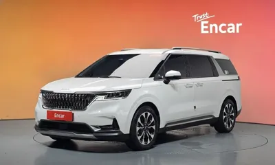 Kia Canival · 2023 год
