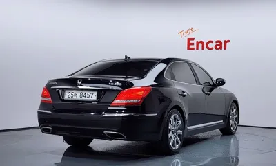 Hyundai Equus 2010, 190726 км, за 2233.31 USD