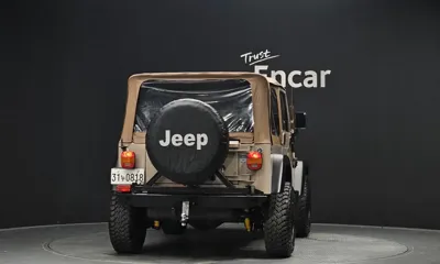 Jeep Wrangler 2003, 143456 км, за 11100.89 USD