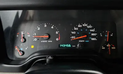 Jeep Wrangler 2003, 143456 км, за 11100.89 USD - фото 8