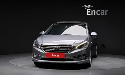Hyundai Sonata 2017, 135405 км, за 5448.34 USD
